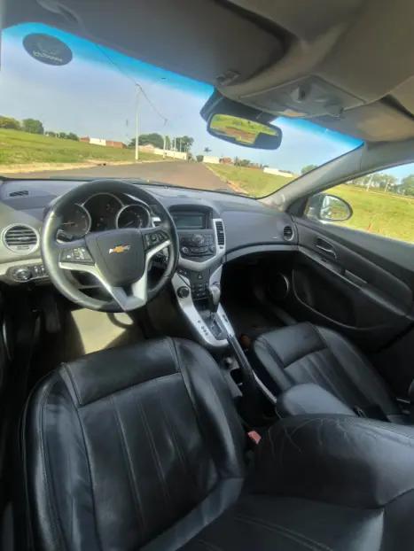 CHEVROLET Cruze Hatch 1.8 16V 4P LT SPORT6 FLEX AUTOMTICO, Foto 7