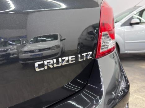 CHEVROLET Cruze Hatch 1.8 16V 4P LTZ SPORT6 FLEX AUTOM�TICO, Foto 8