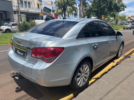 CHEVROLET Cruze Hatch 1.8 16V 4P LTZ SPORT6 FLEX AUTOM�TICO, Foto 2