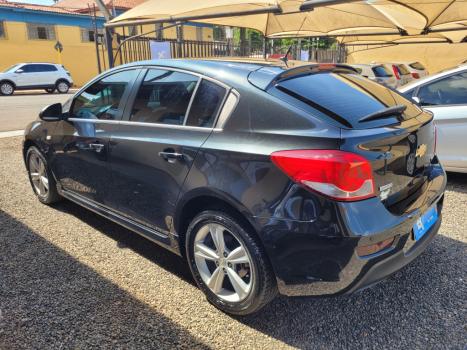 CHEVROLET Cruze Hatch 1.8 16V 4P LT SPORT6 FLEX, Foto 4