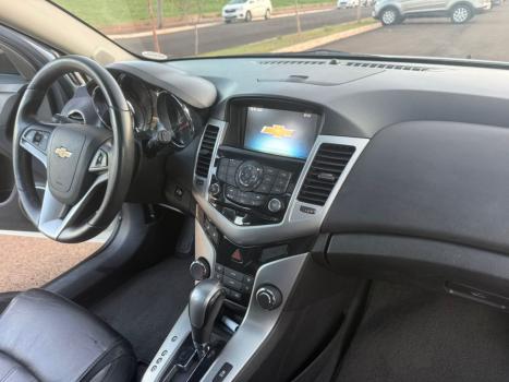 CHEVROLET Cruze Hatch 1.8 16V 4P LT SPORT6 FLEX AUTOM�TICO, Foto 9