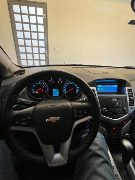 CHEVROLET Cruze Hatch 1.8 16V 4P LT SPORT6 FLEX AUTOM�TICO, Foto 8