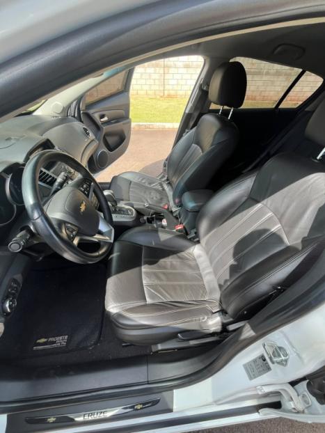 CHEVROLET Cruze Hatch 1.8 16V 4P LT SPORT6 FLEX AUTOM�TICO, Foto 11