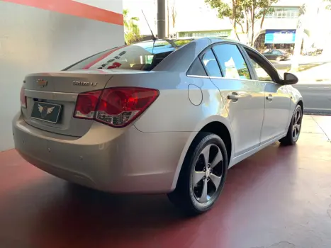 CHEVROLET Cruze Sedan 1.8 16V 4P LT ECOTEC FLEX, Foto 10