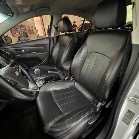 CHEVROLET Cruze Sedan 1.8 16V 4P LT ECOTEC FLEX AUTOMÁTICO, Foto 9 CHEVROLET Cruze Sedan 1.8 16V 4P LT ECOTEC FLEX AUTOMÁTICO, Foto 9