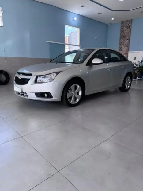 CHEVROLET Cruze Sedan 1.8 16V 4P LT ECOTEC FLEX AUTOM�TICO, Foto 2