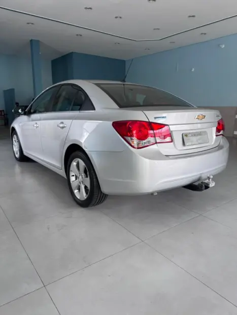 CHEVROLET Cruze Sedan 1.8 16V 4P LT ECOTEC FLEX AUTOM�TICO, Foto 9
