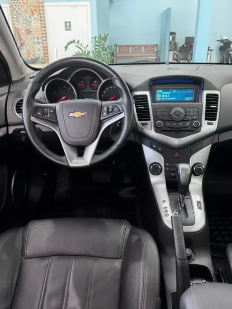 CHEVROLET Cruze Sedan 1.8 16V 4P LT ECOTEC FLEX AUTOM�TICO, Foto 10
