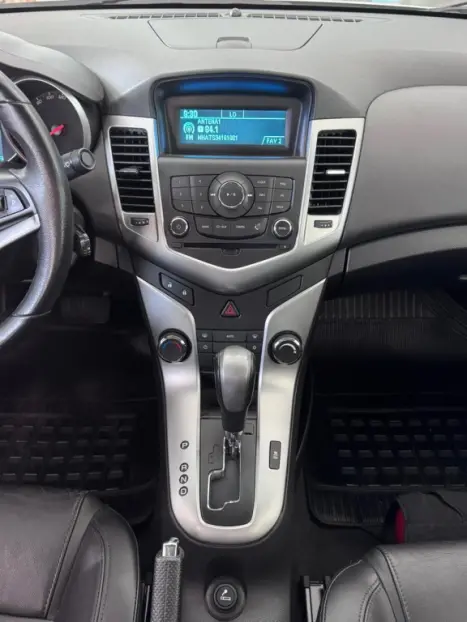 CHEVROLET Cruze Sedan 1.8 16V 4P LT ECOTEC FLEX AUTOM�TICO, Foto 13