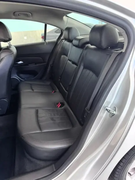 CHEVROLET Cruze Sedan 1.8 16V 4P LT ECOTEC FLEX AUTOM�TICO, Foto 17