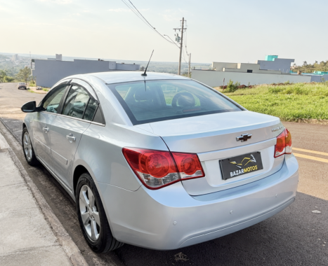 CHEVROLET Cruze Sedan 1.8 16V 4P LT ECOTEC FLEX, Foto 2