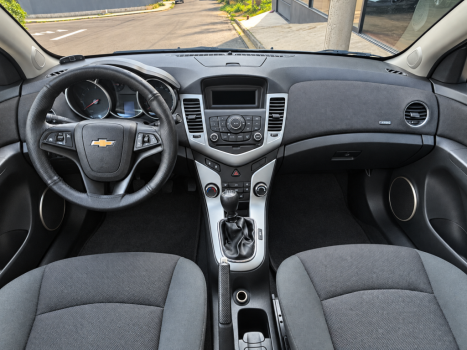 CHEVROLET Cruze Sedan 1.8 16V 4P LT ECOTEC FLEX, Foto 10