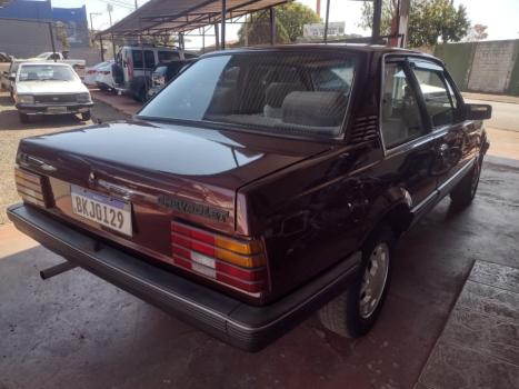 CHEVROLET Monza Sedan 1.8 SL, Foto 2 CHEVROLET Monza Sedan 1.8 SL, Foto 2