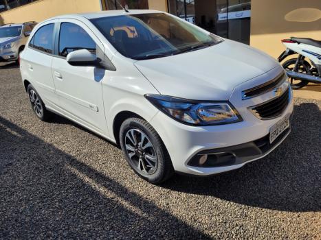 CHEVROLET Onix Hatch 1.4 4P FLEX LTZ, Foto 2 CHEVROLET Onix Hatch 1.4 4P FLEX LTZ, Foto 2