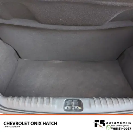 CHEVROLET Onix Hatch 1.4 4P FLEX LTZ, Foto 3 CHEVROLET Onix Hatch 1.4 4P FLEX LTZ, Foto 3