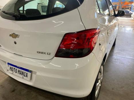 CHEVROLET Onix Hatch 1.4 4P FLEX LT, Foto 6