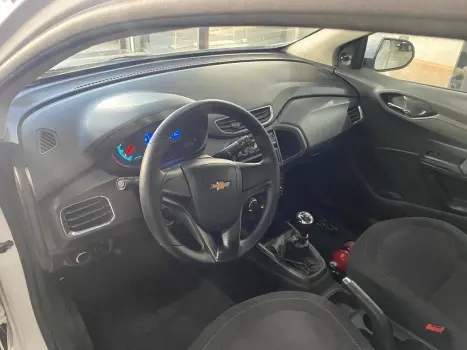 CHEVROLET Onix Hatch 1.4 4P FLEX LT, Foto 13