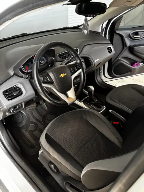 CHEVROLET Onix Hatch 1.4 4P FLEX ACTIV AUTOMTICO, Foto 5