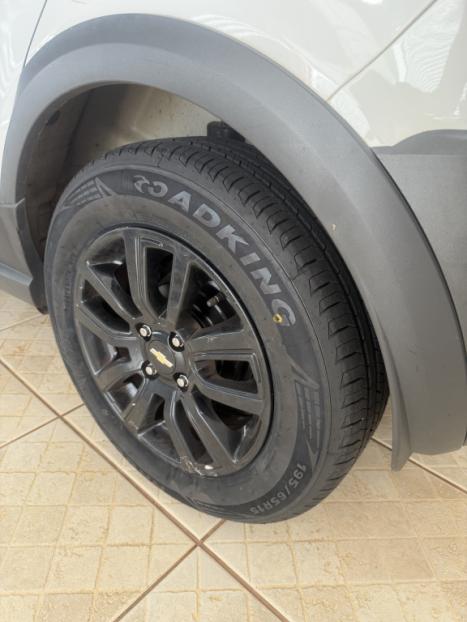 CHEVROLET Onix Hatch 1.4 4P FLEX ACTIV AUTOM�TICO, Foto 7