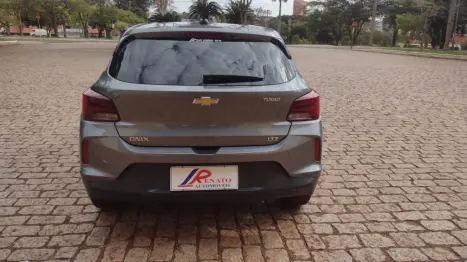 CHEVROLET Onix Hatch 1.0 12V 4P FLEX LTZ TURBO, Foto 5 CHEVROLET Onix Hatch 1.0 12V 4P FLEX LTZ TURBO, Foto 5