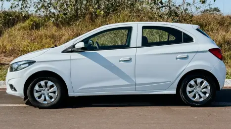 CHEVROLET Onix Hatch 1.0 12V 4P FLEX LT, Foto 3