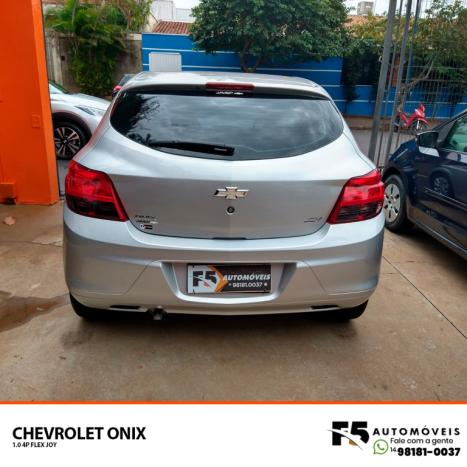 CHEVROLET Onix Hatch 1.0 4P FLEX JOY, Foto 11 CHEVROLET Onix Hatch 1.0 4P FLEX JOY, Foto 11
