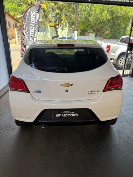 CHEVROLET Onix Hatch 1.4 4P FLEX LT, Foto 10