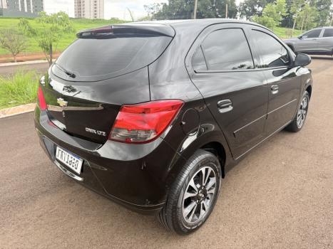 CHEVROLET Onix Hatch 1.4 4P FLEX LTZ, Foto 5