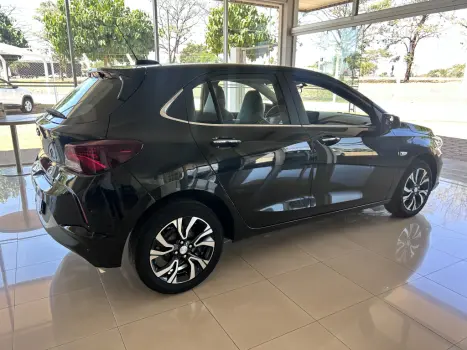 CHEVROLET Onix Hatch 1.0 12V 4P FLEX PREMIER TURBO AUTOMÁTICO, Foto 5 CHEVROLET Onix Hatch 1.0 12V 4P FLEX PREMIER TURBO AUTOMÁTICO, Foto 5