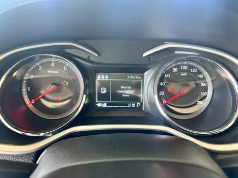 CHEVROLET Onix Hatch 1.0 12V 4P FLEX PREMIER TURBO AUTOMÁTICO, Foto 8 CHEVROLET Onix Hatch 1.0 12V 4P FLEX PREMIER TURBO AUTOMÁTICO, Foto 8