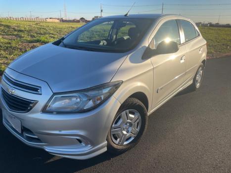 CHEVROLET Onix Hatch 1.0 4P FLEX LT, Foto 2