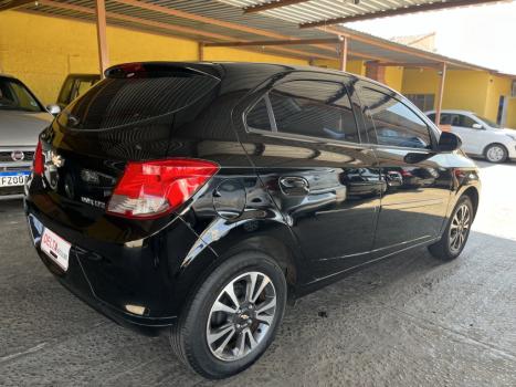 CHEVROLET Onix Hatch 1.4 4P FLEX LTZ, Foto 7