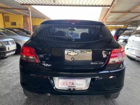 CHEVROLET Onix Hatch 1.4 4P FLEX LTZ, Foto 8