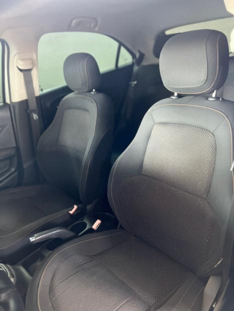 CHEVROLET Onix Hatch 1.0 4P FLEX LT, Foto 6 CHEVROLET Onix Hatch 1.0 4P FLEX LT, Foto 6