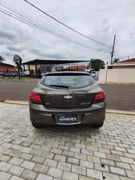 CHEVROLET Onix Hatch 1.4 4P FLEX LTZ AUTOM�TICO, Foto 5