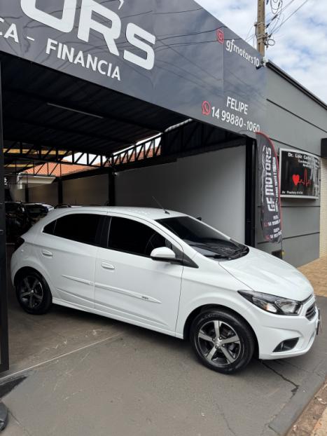 CHEVROLET Onix Hatch 1.4 4P FLEX LTZ, Foto 4 CHEVROLET Onix Hatch 1.4 4P FLEX LTZ, Foto 4