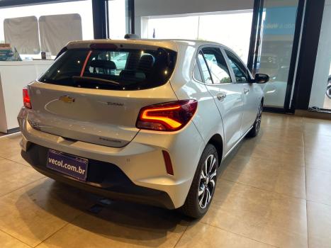 CHEVROLET Onix Hatch 1.0 12V 4P FLEX PREMIER 2 TURBO AUTOM�TICO, Foto 9