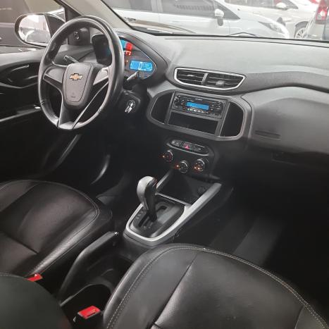 CHEVROLET Onix Hatch 1.4 4P FLEX ADVANTAGE AUTOMÁTICO, Foto 6 CHEVROLET Onix Hatch 1.4 4P FLEX ADVANTAGE AUTOMÁTICO, Foto 6