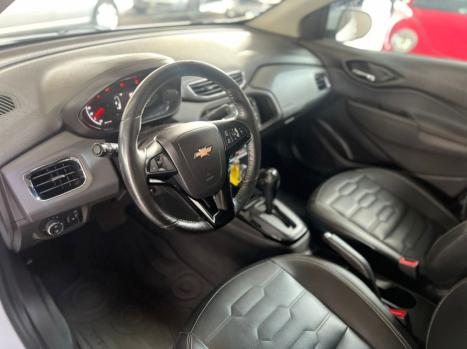 CHEVROLET Onix Hatch 1.4 4P FLEX LTZ AUTOMÁTICO, Foto 5 CHEVROLET Onix Hatch 1.4 4P FLEX LTZ AUTOMÁTICO, Foto 5