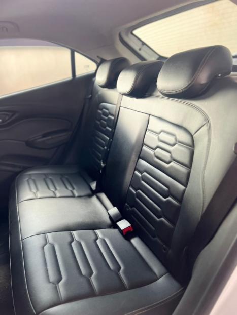 CHEVROLET Onix Hatch 1.4 4P FLEX LTZ AUTOMÁTICO, Foto 7 CHEVROLET Onix Hatch 1.4 4P FLEX LTZ AUTOMÁTICO, Foto 7