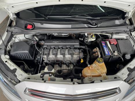 CHEVROLET Onix Hatch 1.4 4P FLEX LTZ, Foto 7