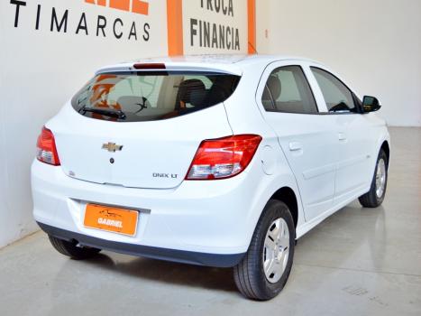 CHEVROLET Onix Hatch 1.0 4P FLEX LT, Foto 4