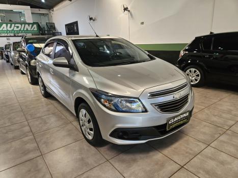 CHEVROLET Onix Hatch 1.4 4P FLEX LT, Foto 4
