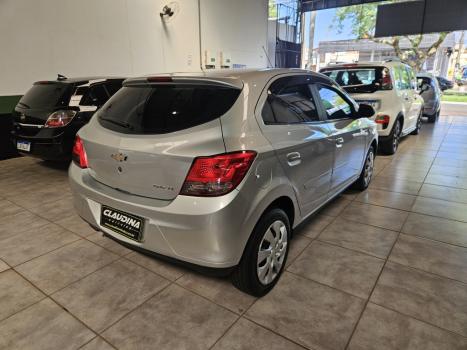 CHEVROLET Onix Hatch 1.4 4P FLEX LT, Foto 5