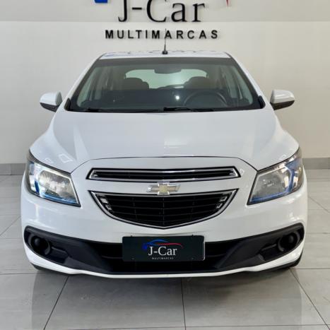 CHEVROLET Onix Hatch 1.4 4P FLEX LT, Foto 2