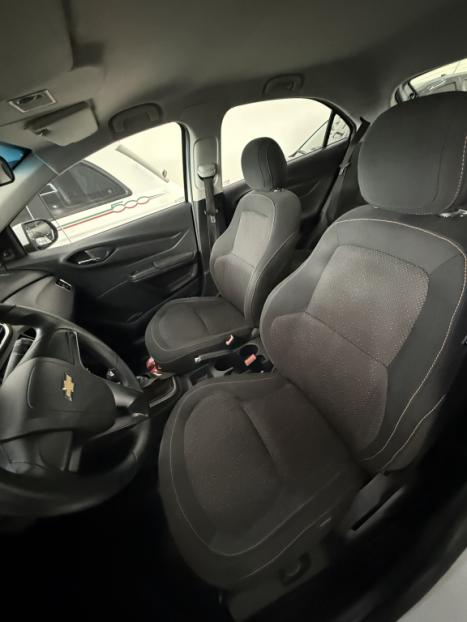 CHEVROLET Onix Hatch 1.4 4P FLEX LT, Foto 7
