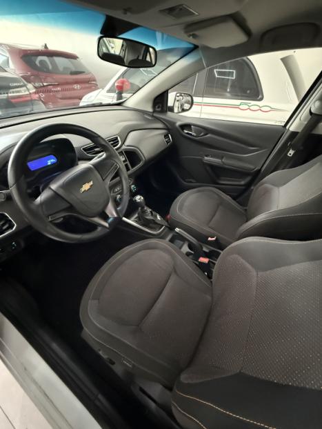 CHEVROLET Onix Hatch 1.4 4P FLEX LT, Foto 8