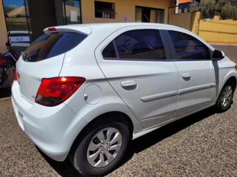 CHEVROLET Onix Hatch 1.0 4P FLEX JOY, Foto 4