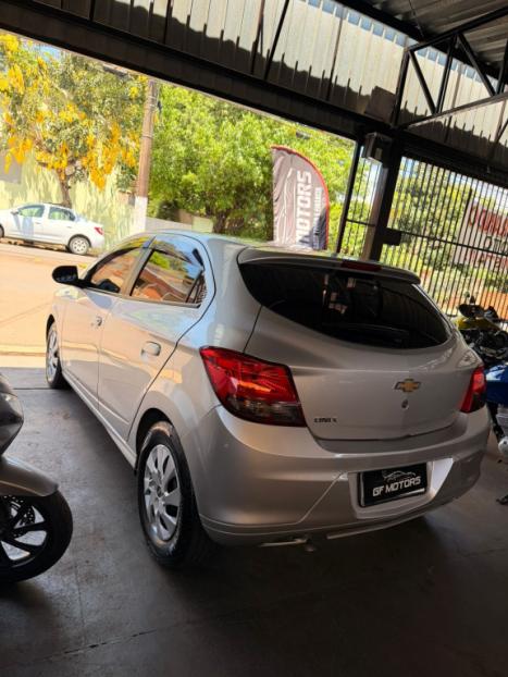 CHEVROLET Onix Hatch 1.0 4P FLEX JOY, Foto 3