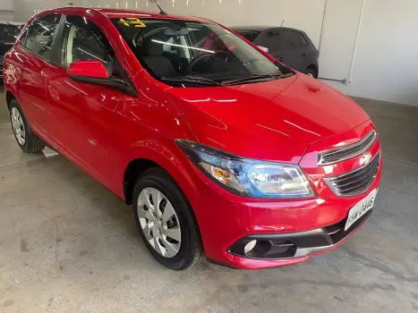 CHEVROLET Onix Hatch 1.4 4P FLEX LT, Foto 4